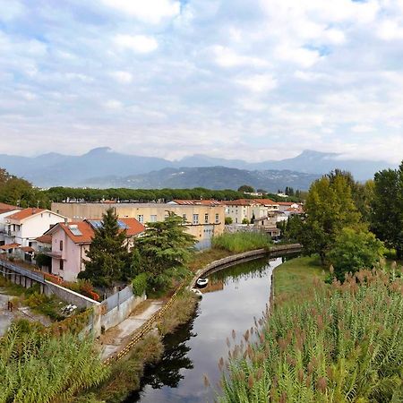 Apartamento Attico Con Terrazza A Viareggio Exterior foto