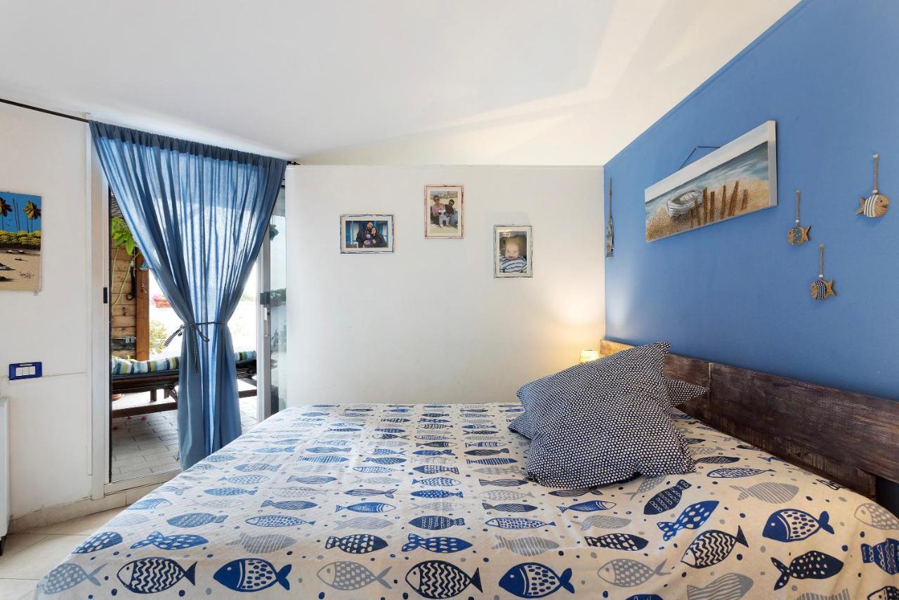 Apartamento Attico Con Terrazza A Viareggio Exterior foto